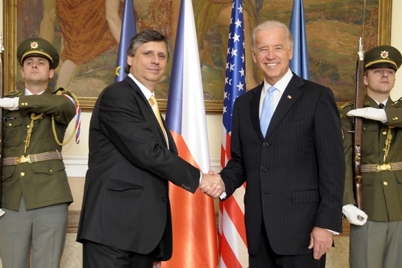 Premiér Jan Fischer a viceprezident Joe Biden, 23.10.2009