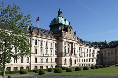 Straka Academy - spring