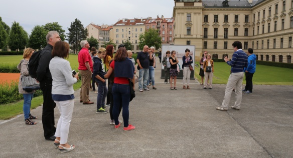 Zahradu Strakovy akademie si o víkendu prohlédlo téměř šest set návštěvníků