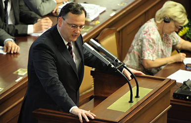 Premiér Petr Nečas: Důchodová reforma ochrání důchodce před chudobou