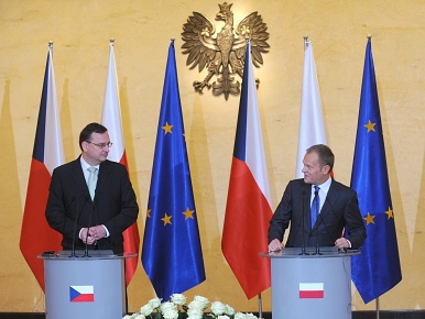 Petr Nečas, Donald Tusk