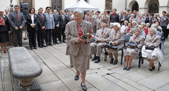 Pavel Dvořák se 8. října 2014 zúčastnil pietní vzpomínky Památný den sokolstva. Zdroj: Česká obec sokolská.