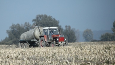 Starostové a zemědělci o 300 milionů eur nepřijdou