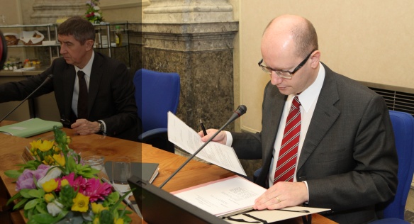 Premiér svolal mimořádné jednání předsednictva Bezpečnostní rady státu kvůli Ukrajině