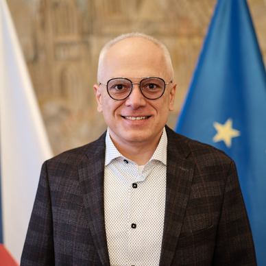 MUDr. Ivane Čačchiani, Ph.D.