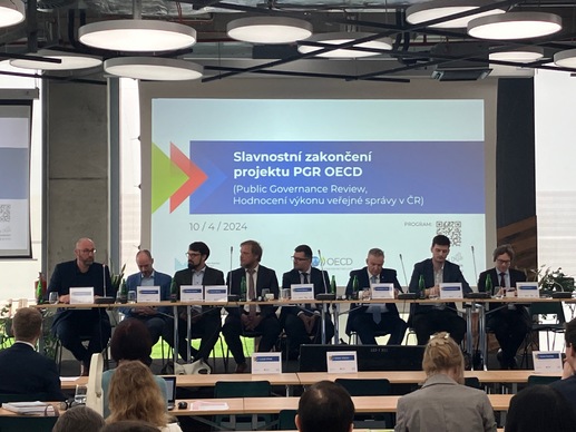 Slavnostní zakončení projektu k hodnocení výkonnosti české veřejné správy dne 10. dubna 2024
