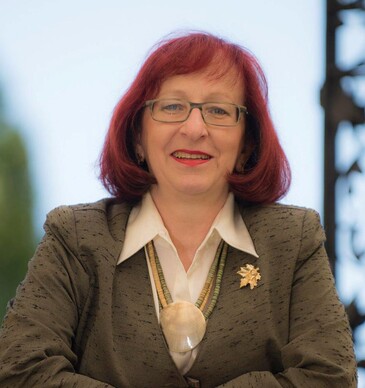 JUDr. Lenka Deverová
